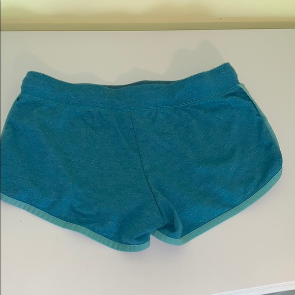 Unity shorts - Picture 2 of 2